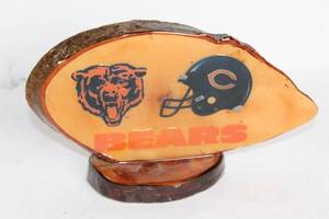 lot 143 image: Chicago Bears Wooden Plaque with Logo and Helmet Design