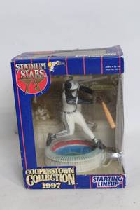 lot 154 image: Stadium Stars Cooperstown Collection 1997 Kenner Action Figure