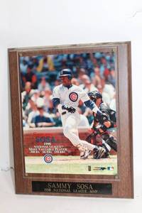 lot 171 image: Sammy Sosa 1998 National League MVP Commemorative Plaque
