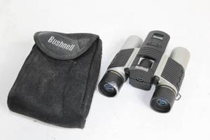 lot A-184 image: Bushnell Digital Binocular Camera with Case