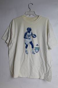 lot 209 image: Adidas Large Vintage Graphic T-Shirt with Basketball Player Print