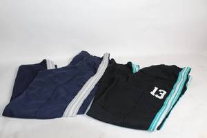 lot 222 image: Lot of 2 Athletic Sweatpants Size XL