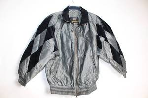 lot 281 image: London Fog Vintage Gray Jacket with Black Accents - Size S REG