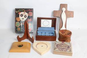 lot 337 image: Collection of Wooden Decor Items Including Cross and Day of the Dead Art
