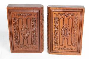 lot 373 image: Pair of Vintage Carved Wood Bookends with Metal Supports