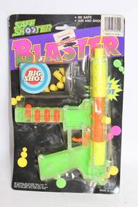 lot 377 image: Vintage Safe Shooter Blaster Toy with Soft Bullets