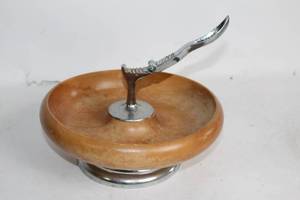 lot 396 image: Vintage Wooden Ashtray with Metal Cigar Holder