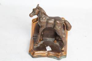 lot 402 image: Vintage Bronze Horse Bookend