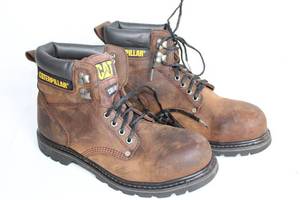 lot 423 image: Caterpillar Steel Toe Work Boots Size 10.5
