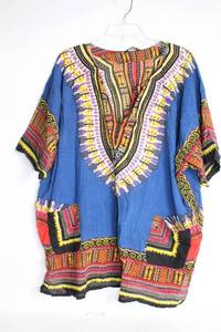 lot 425 image: Colorful Unisex Dashiki Shirt with Traditional Pattern