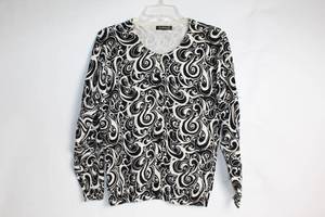 lot 435 image: Black and White Swirl Pattern Button-Up Cardigan Sweater