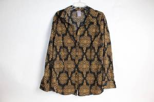 lot 438 image: Laura Scott Womens Button-Up Blouse 1618W with Ornate Pattern