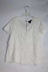 lot 471 image: Calvin Klein Jeans Womens Medium White Textured Top