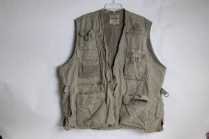 lot 476 image: Rothco 2X-Large Outback Vest with Pockets