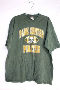 lot 488 image: Park Center Pirates XXL T-Shirt by Fruit of the Loom