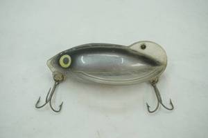 lot 6 image: Vintage Travelure Trav-L-Plug Fishing Lure