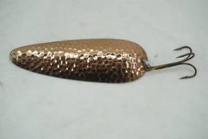 lot 23 image: Vintage Hammered Spoon Lure