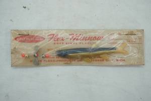lot 68 image: Vintage Burkes Flex-Minnow in original packaging