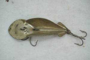 lot 70 image: Vintage Spoonplug Lure - gold toned