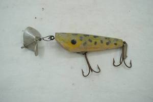 lot 73 image: Vintage Arbogast Sputterbug Fishing Lure