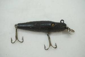 lot 81 image: Vintage Creek Chub Pikie Minnow Fishing Lure