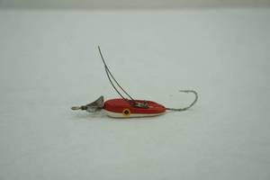 lot 86 image: Vintage Al Foss Oriental Wiggler Fishing Lure