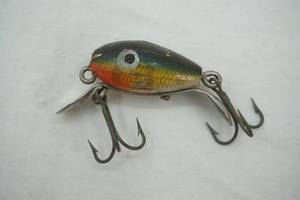 lot 89 image: Vintage Shakespeare Dopey wooden Fishing Lure