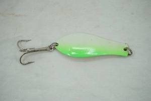lot 97 image: Vintage Spoon Lure