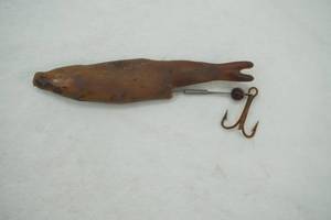 lot 100 image: Vintage Fishing Lure