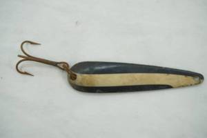 lot 111 image: Vintage Seadevle Imp Detroit USA Fishing Lure