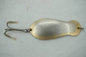 lot 116 image: Vintage KB Spoon Lure 3