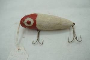 lot 180 image: Vintage Hofschneider Red Eye Wiggler 1948 Fishing Lure
