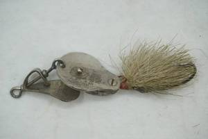 lot 196 image: Vintage Al Foss Shimmy No 5 Fishing Lure