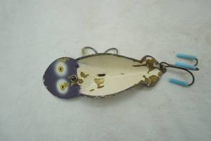 lot 275 image: Vintage Spoonplug Lure 3