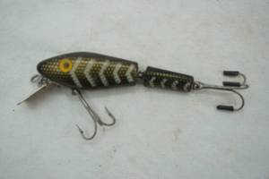 lot 283 image: Vintage L&S Bass Master Model 15 Fishing Lure