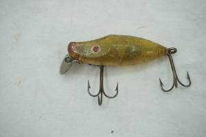 lot 286 image: Vintage Heddon River Runt Fishing Lure