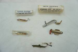 lot 323 image: Vintage Lure Lot 5ct