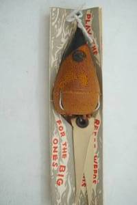 lot 328 image: Vintage Weedless Al-Lure-O