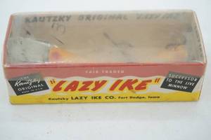 lot 330 image: Vintage Kautzky Lazy Ike in original packaging