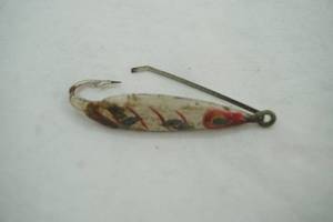 lot 402 image: Vintage Arbogast Hawaiian Lure