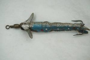 lot 407 image: Vintage Hardy Devon Minnow Fishing Lure