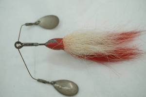 lot 410 image: Vintage Shannon spinner lure
