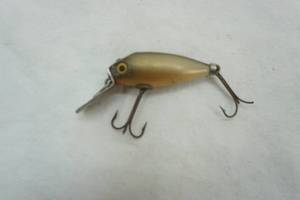 lot 449 image: Vintage Wood MFG Co. Deep R Doodle Fishing Lure