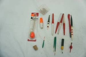 lot 483 image: vintage Long wooden bobbers