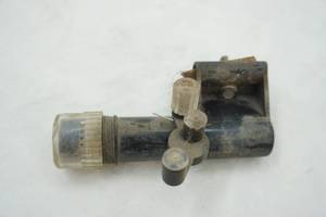 lot 503 image: Vintage Ice Fishing Reel pat no. 3878635