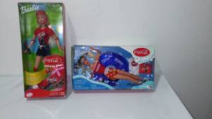 lot 544 image: Vintage Barbie (2) Skateboard And Splash.