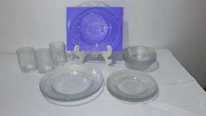 lot 720 image: Coca-Cola, Coke Glass Dishware, Setting For Four.