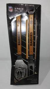 lot 557 image: NEW Raiders NFL 3-pc. Grill Set.