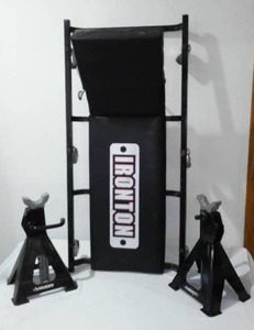 lot 577 image: Ironton Creeper and Husky Jacks (2)