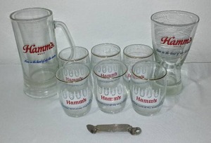 lot 611 image: Vintage Hamms Beer Barrel Gold Rimmed Glasses (6) And More.